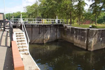 Gunthorpe Lock