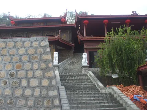 Phước Điền Tự - Hang Pagoda
