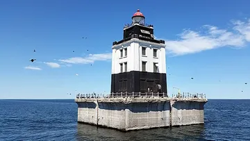 Poe Reef Lighthouse