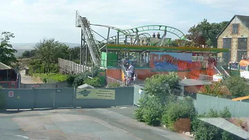 Cliffhanger Roller Coaster