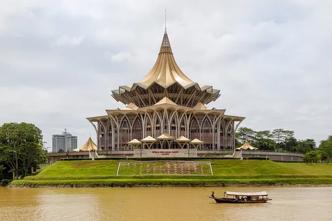 Bangunan Dewan Undangan Negeri Sarawak Baru