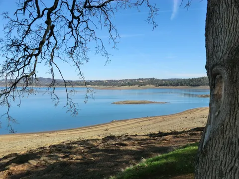 Folsom Lake 