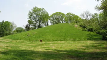 Pyramid Mound 