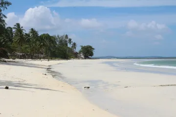 Trikora Beach