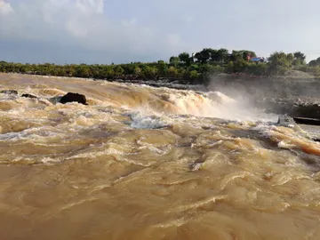 Dhuandhar Water Fall
