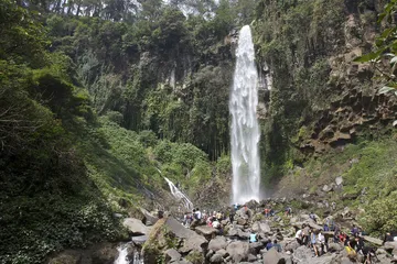 Grojokan Sewu Waterfall