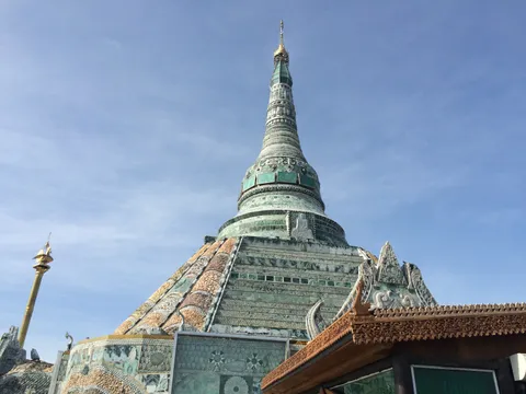 Vérochana Jade Pagoda