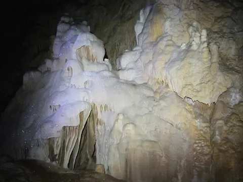 Grotta del Cervo