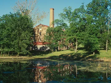 Watkins Woolen Mill State Park and State Historic Site