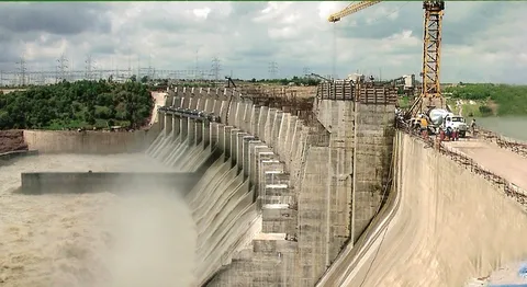 Indira SagarDam (Punasa Dam)
