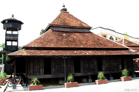 Masjid Kampung Laut