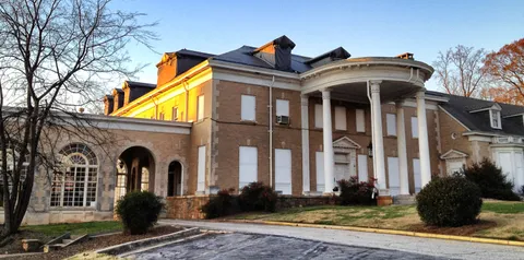 Briarcliff (Mansion)