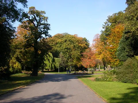 Caldecott Park