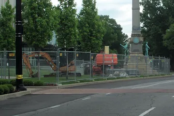 Confederate Veteran's Monument