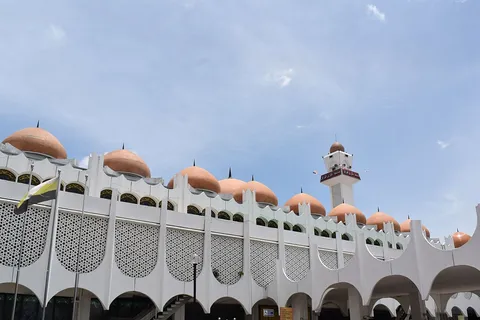 Sultan Idris Shah II Mosque Ipoh