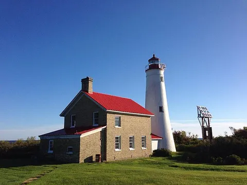 Thunder Bay Island Light