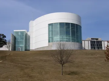Putnam Museum and Science Center
