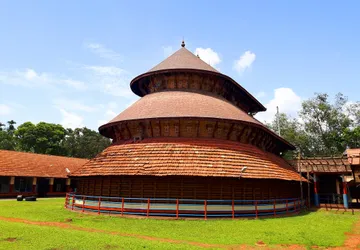 Madhur Madhanantheshwara Temple