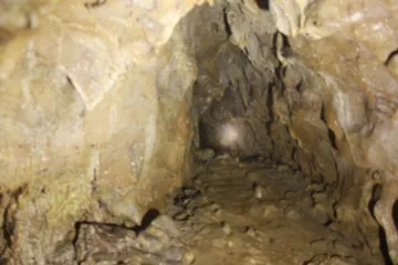 Arwah Lumshynna Cave