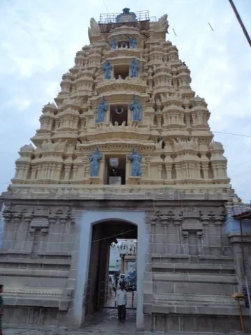 Kadiri Konda Narasimhaswamy Chenchu Laxmi Temple