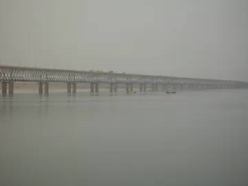 Rajamahendra varam Godavari Arch Bridge