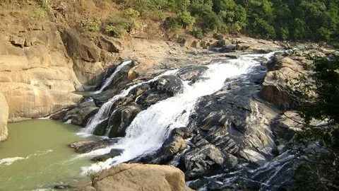 Putudi Waterfall.Phulbani