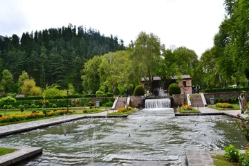 Achabal Mughal gardens