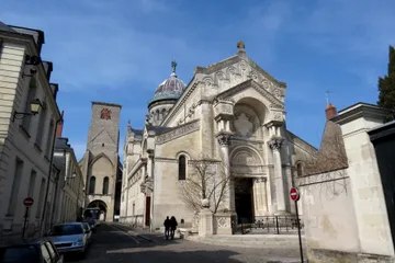 Basilica of Saint Martin, Tours