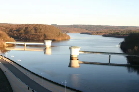 Gileppe Dam & Lake