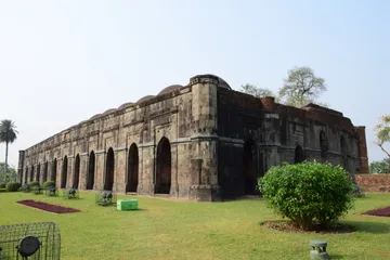 Boro Sona Masjid, Gour