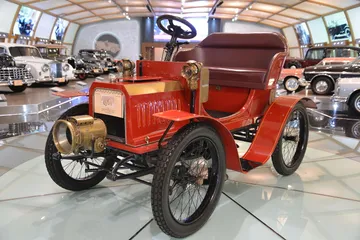 Historical Vintage & Classic Cars Museum