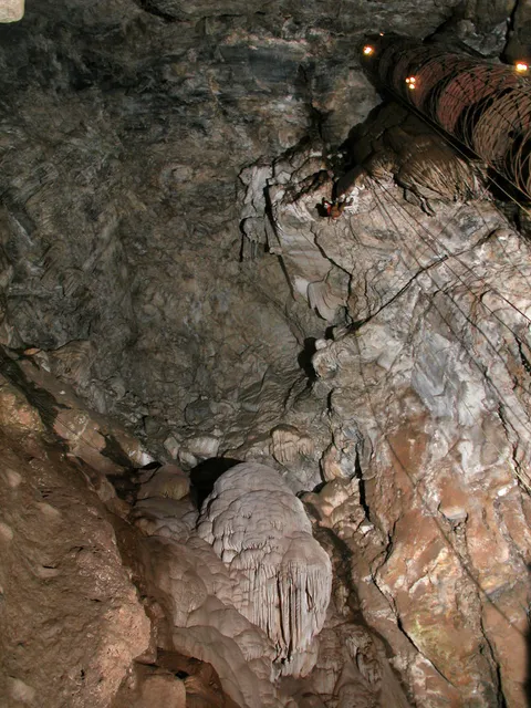 Moaning Caverns Adventure Park