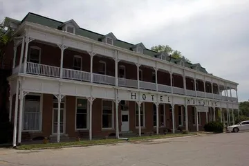 Hotel Manning - Riverview Inn and Standard Motor Lodge