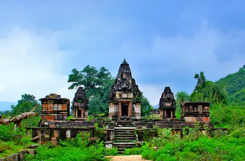 Polo Jain Temple Ruins