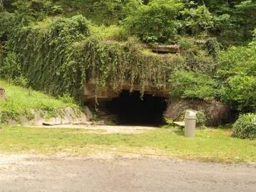 Old Spanish Treasure Cave